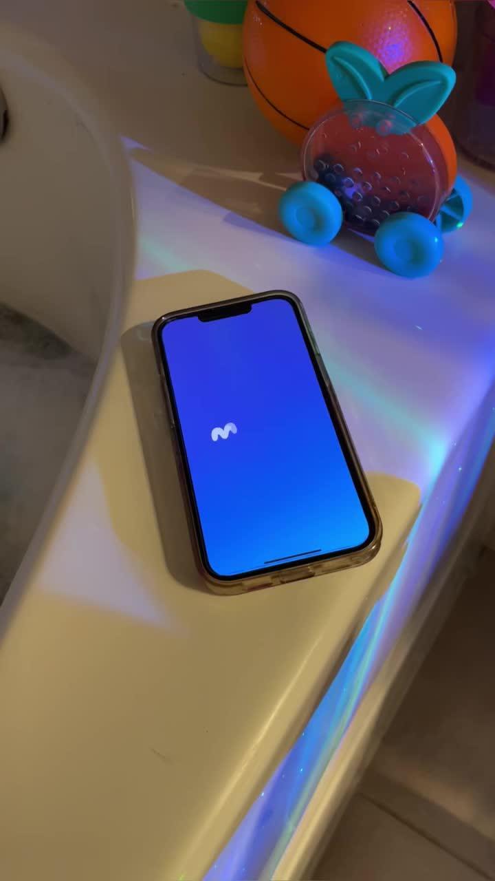 Make bedtime a dream with the Moshi App, the award-winning iOS app designed to help sleep.