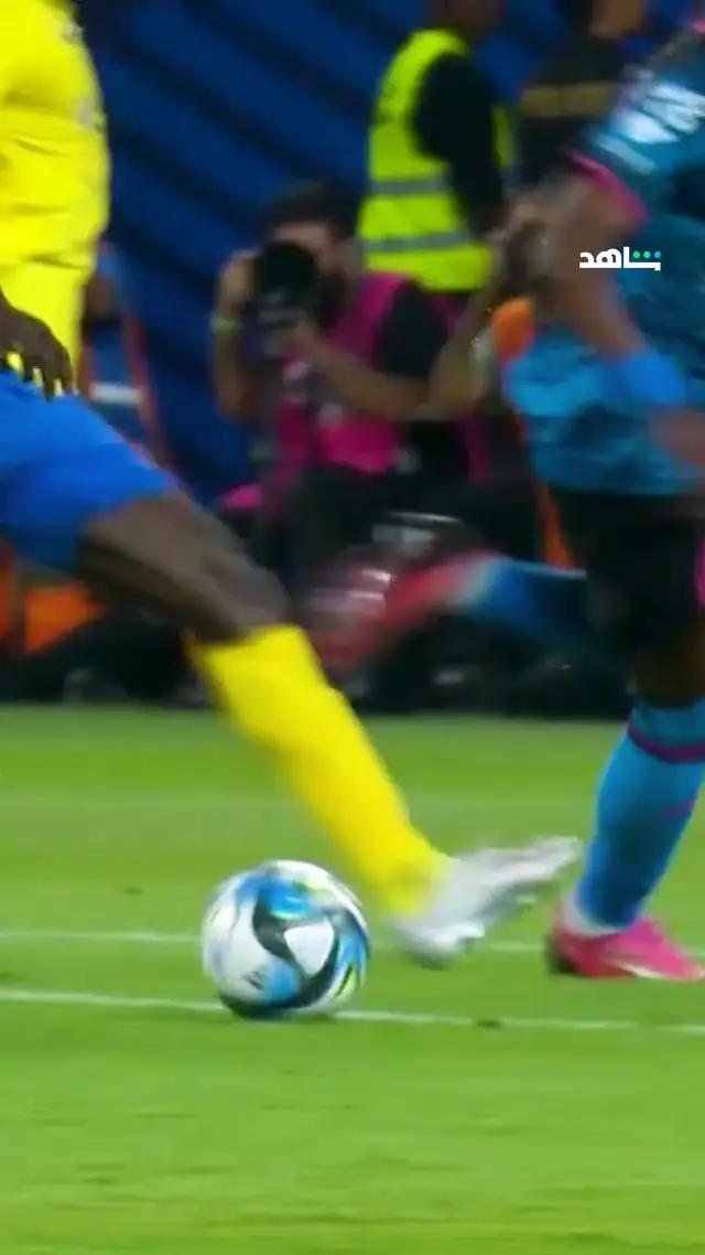 الأخدود ضد النصر على شاهد