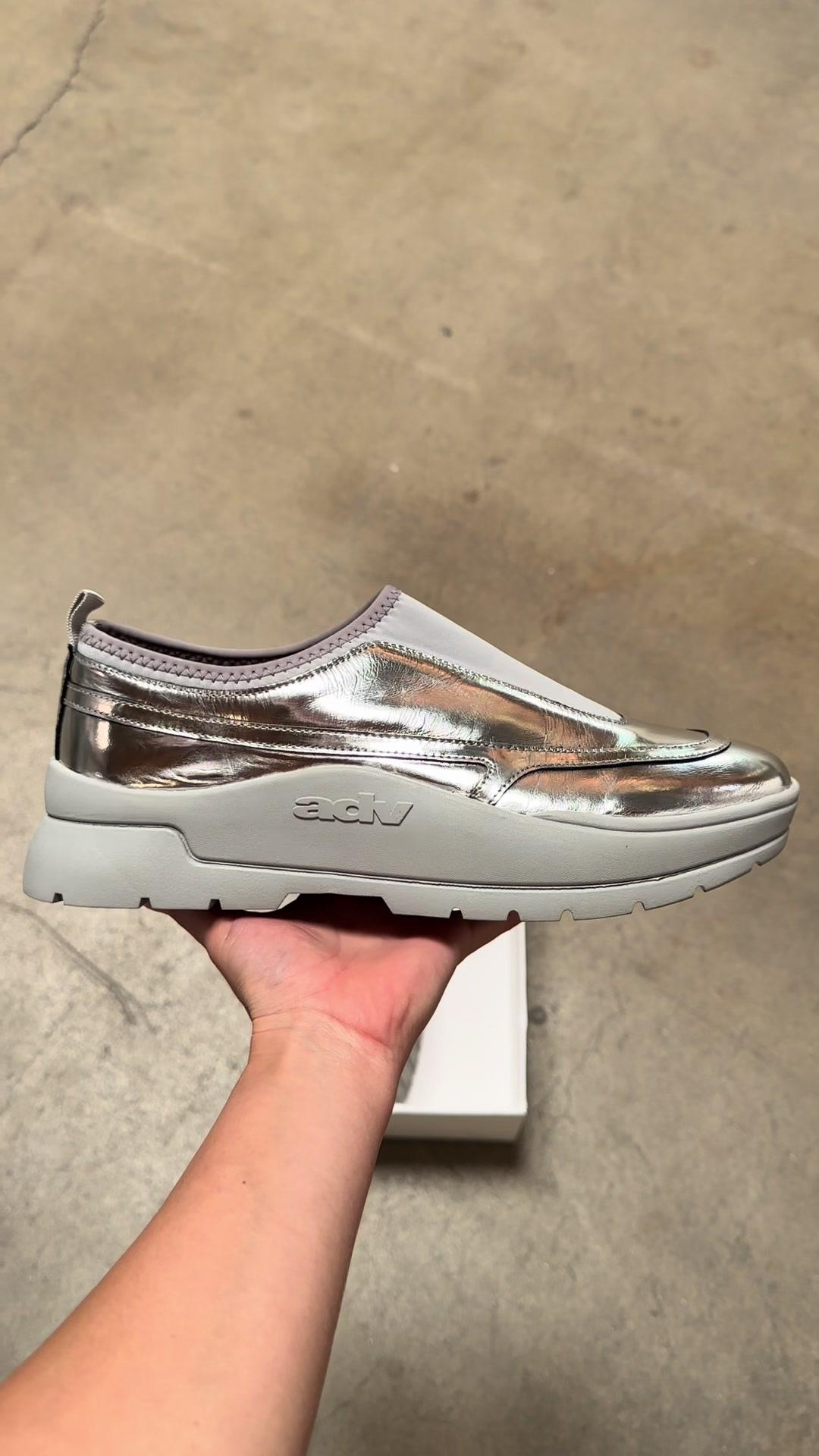 Silver to black to blue 🖤 Advisry's first-ever sneaker launches July 26, exclusively on the #goatapp