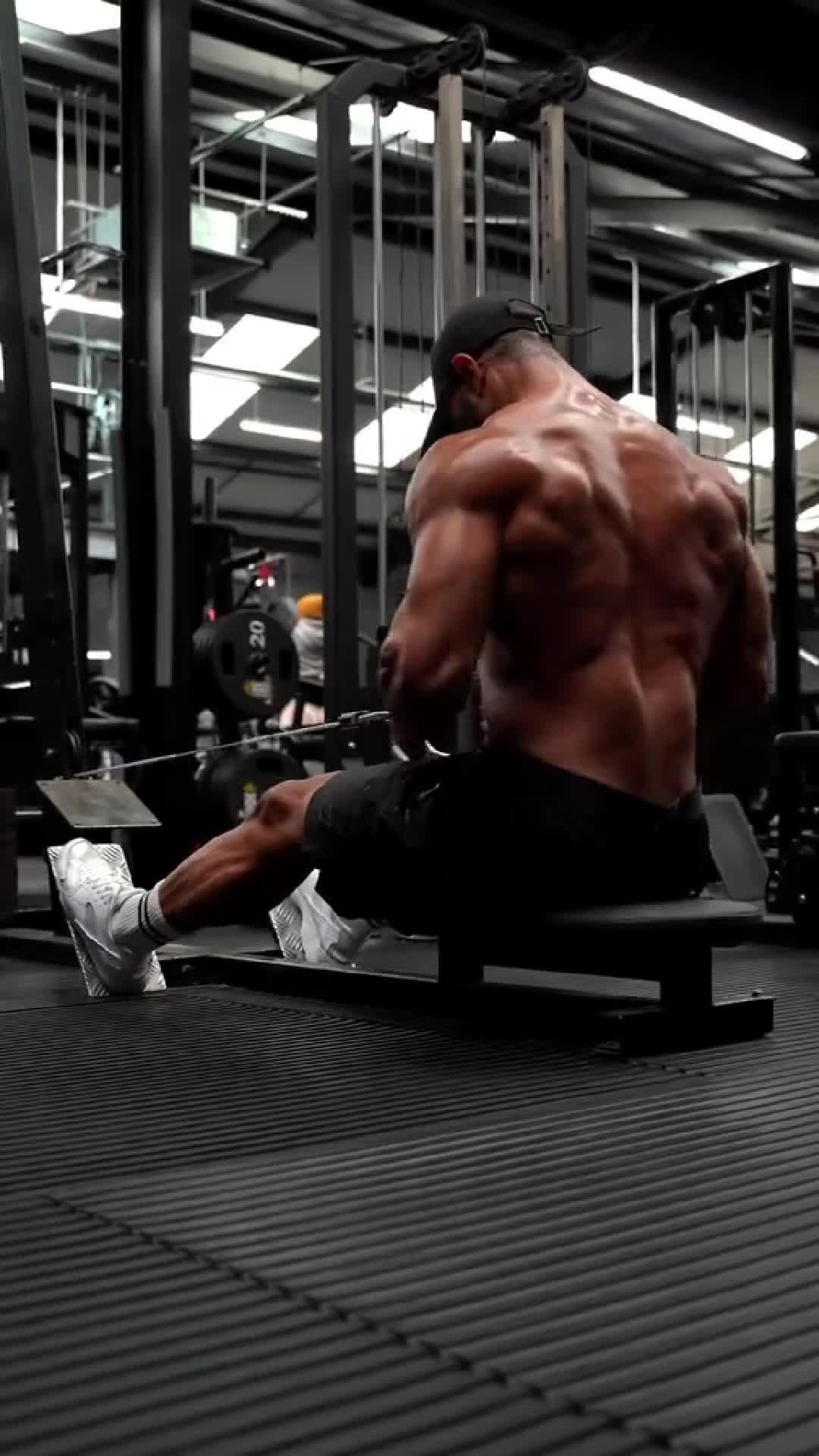 Get fit with your AI coach! Your personalized fitness journey starts now!