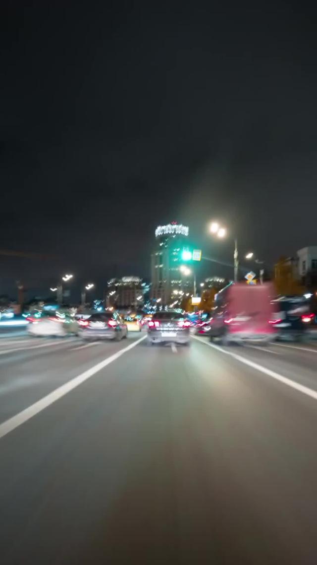 Envía dinero desde nuestra app para retirar en efectivo rápidamente