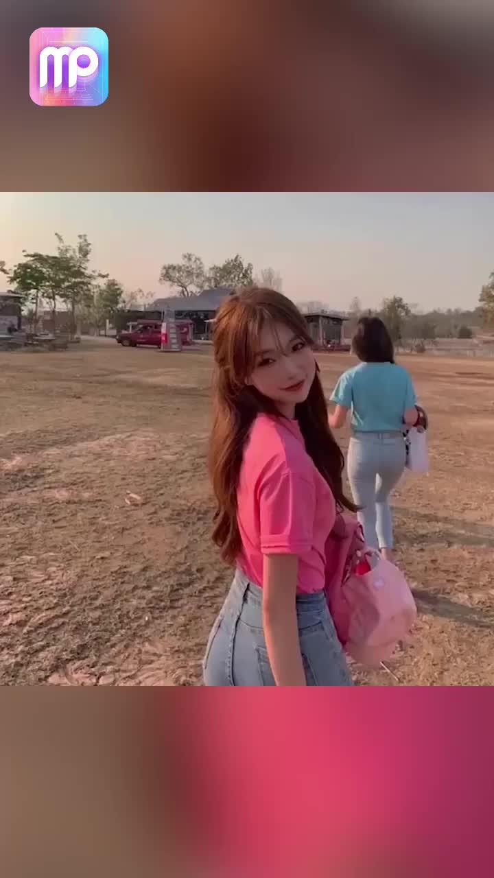 Try our AI Photo Editor to give your photos a fresh new look! Experience it now!