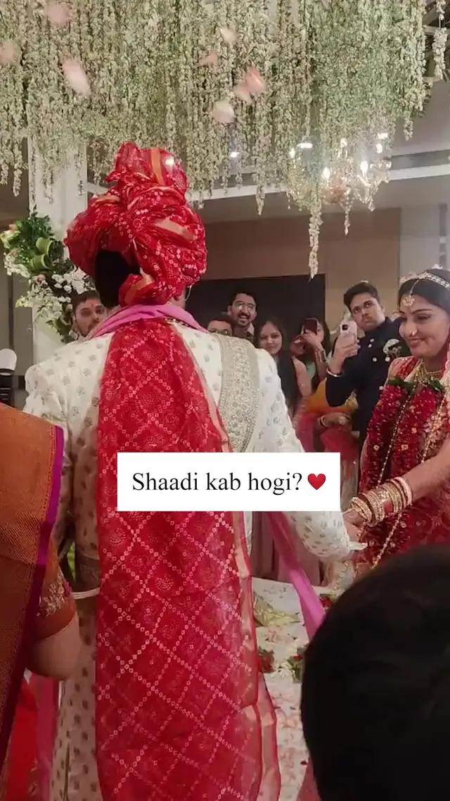 Shaadi kab hogi? An astrologer can tell you when you will get married. Talk now!! First Chat is FREE