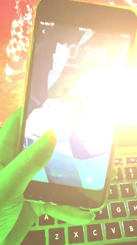 Get Awesome Wallpaper Now！！