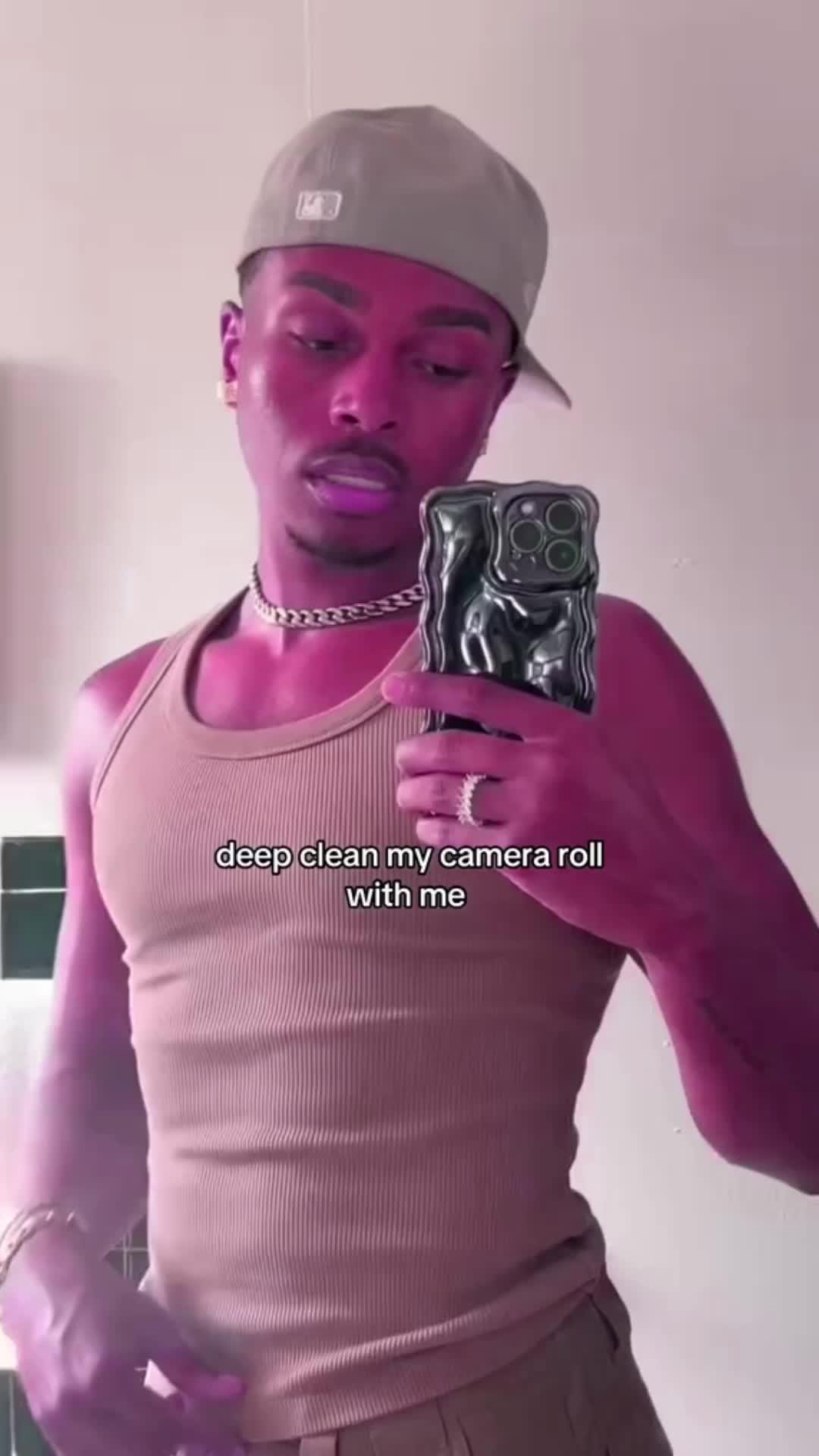 #fyp #swipewipe #cameraroll #springclean #phonehacks #camerarollswipe #iphonestorage