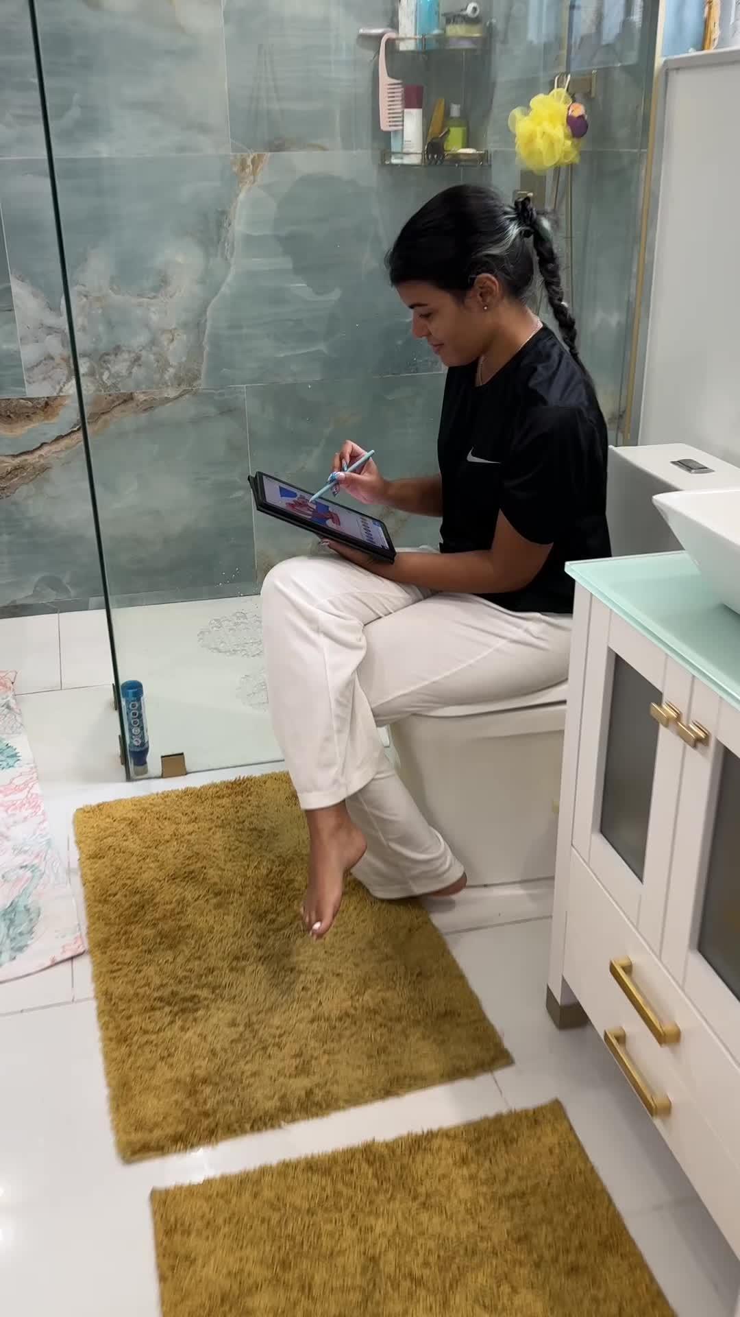 All pictures are free!