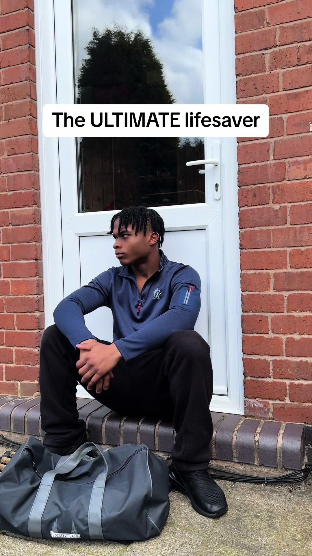 AD | @cuvva made sure I kept my gym streak going 😎💪🏾 Use code JOEL10 for £10 off  #ad #drivingskills #drivingtips #cartok #moneysavingtips #fyp 