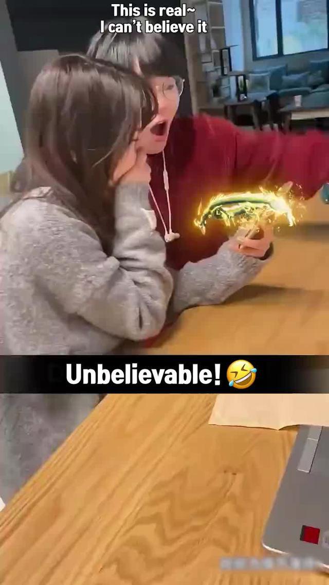 100M FREE [Red Diamonds]!!!Gift Code: BLADEOFCHAOS!!!