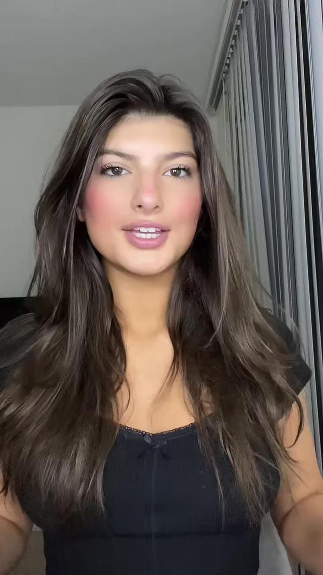 Less Swiping. More Dates.