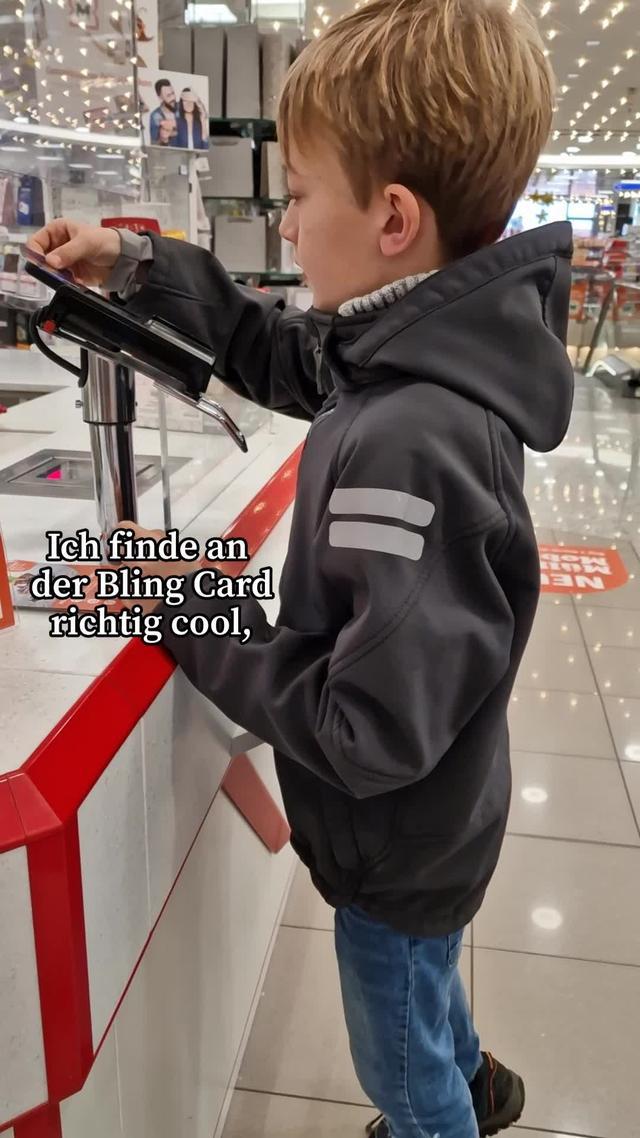 Entdecke Bling, die Taschengeld-Karte für Kids, bei der die Eltern die volle Kontrolle behalten!