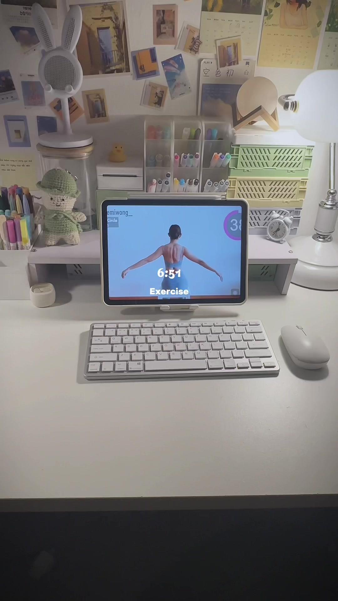 So excited to have an energetic day getting ready with @Me+｜Daily Routine Planner 🌷 #meplus #backtoschool #schoolsupplieshaul #onlinestudent #schoollife #grwm #grwmroutine #studytok