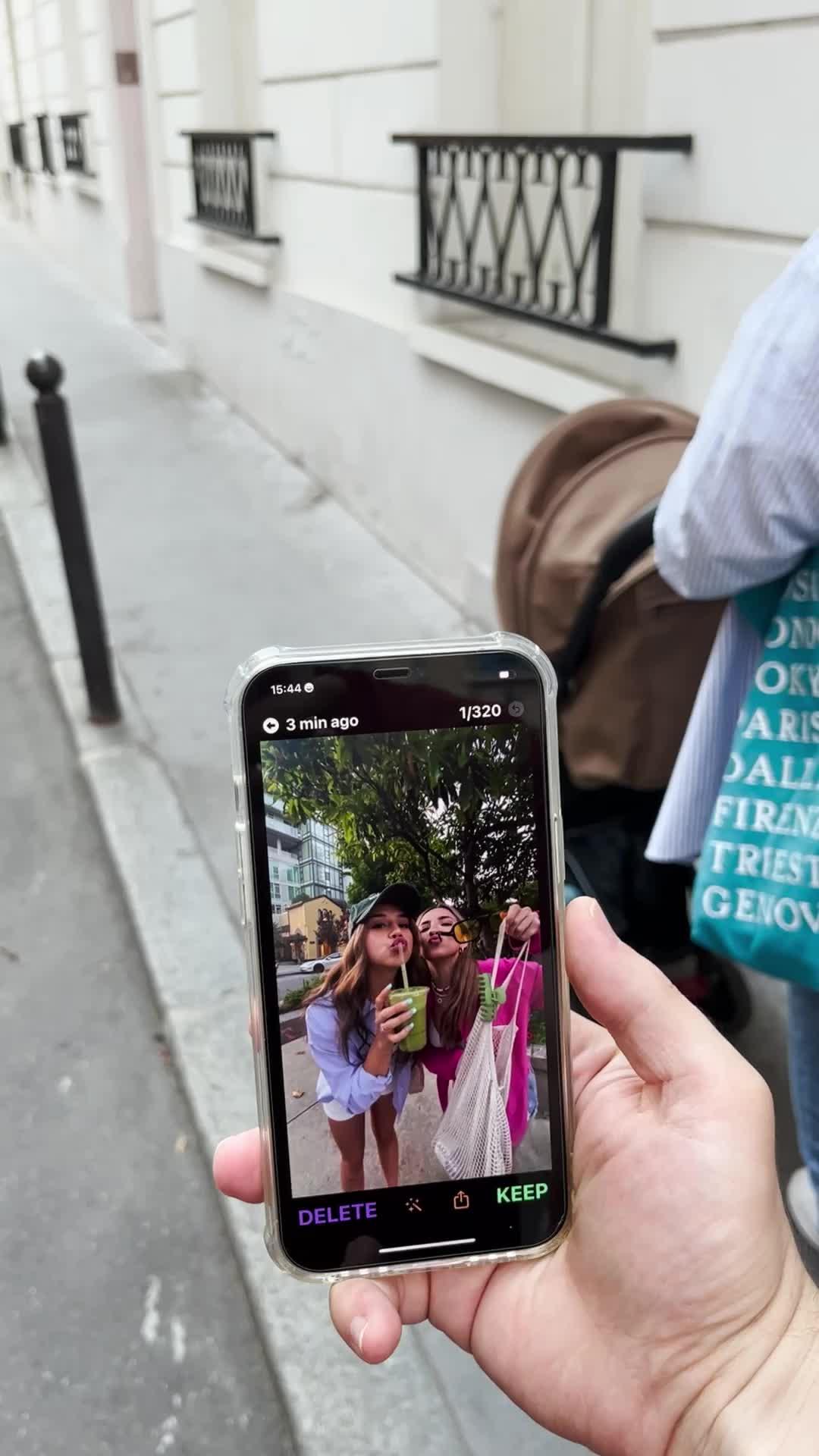 #fyp #swipewipe #cameraroll #springclean #phonehacks #camerarollswipe #iphonestorage