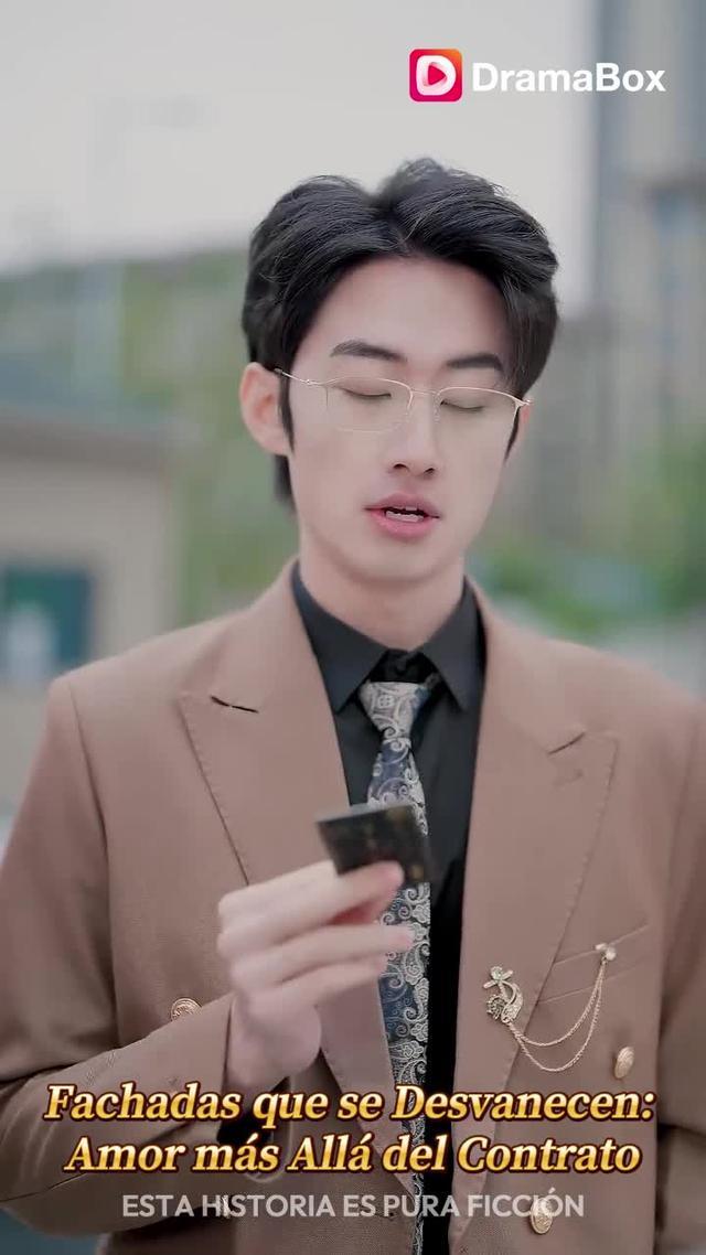 'Fachadas que se Desvanecen: Amor más Allá del Contrato' seguir mirando!
