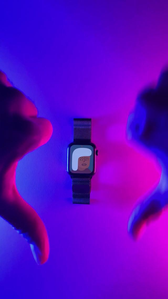 Crash rocks with your harvest, mince resources, sell them on a base, and upgrade your harvest.