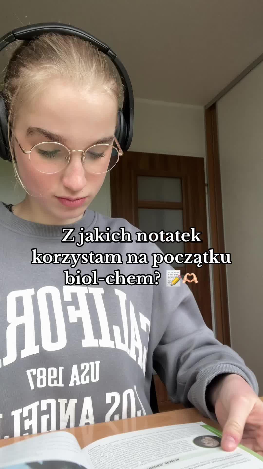 nie jest latwo, ale z knowunity jest prościej ;)  współpraca @Knowunity @knowunity.pl #foryoupage #dlaciebie #trend #backtoschool #foryou #biolchem #school 