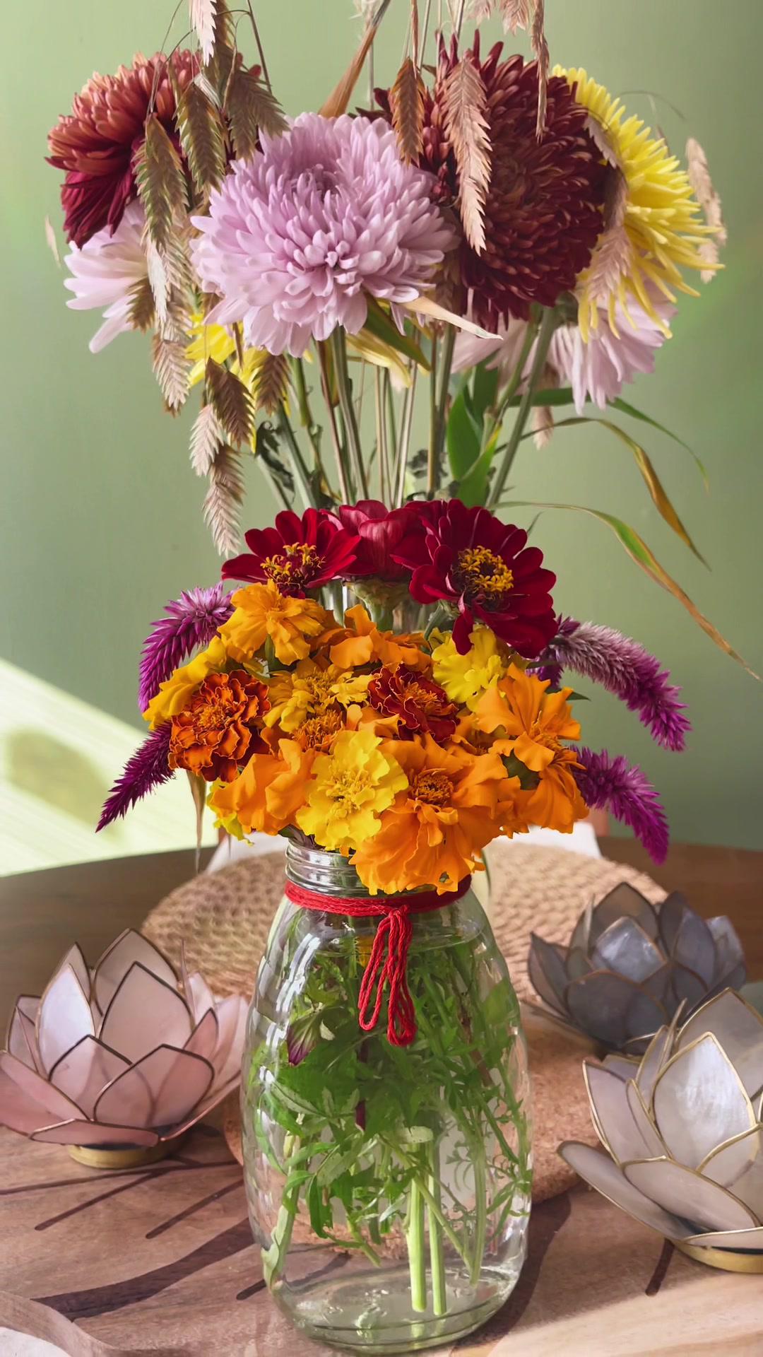 Making a little flower bouquet inspired by FarmVille.