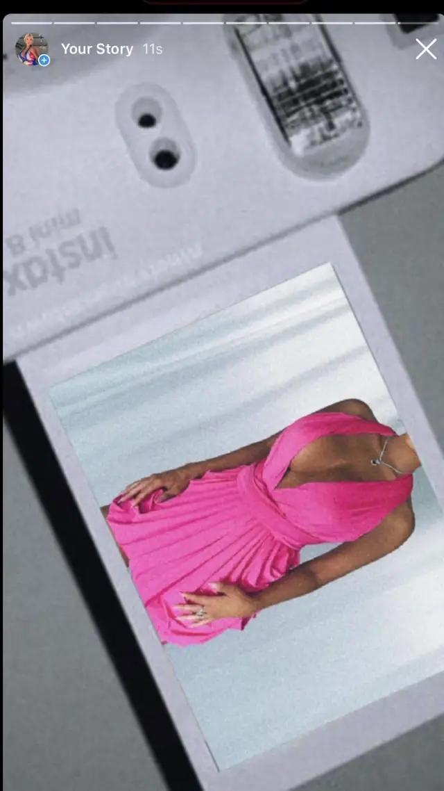 Levelling up my instagram stories with @EPIK 🙏 such an easy way to make your photos look more aesthetic and effortless!  #polaroid