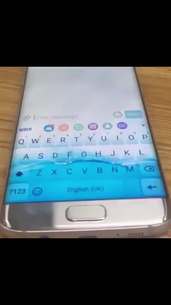 Enjoy a fully customizable keyboard