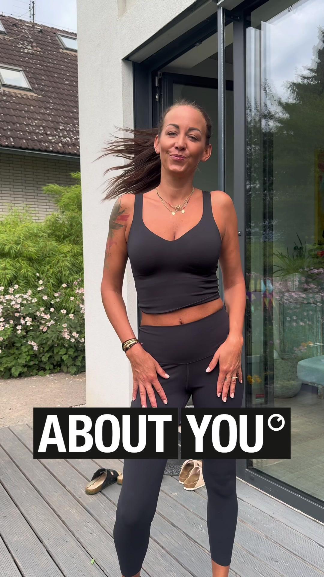 S mým slevovým kódem 15AGATA získáte nyní 15% slevu na e-shopu @About You, kde mají více než 1.500 značek, takže si vybere opravdu každý! ☺️ About You má dokonce dopravu i vrácení zboží ZDARMA! Tak běžte honem nakupovat! Kód je platný do 14.8.2024 a zle ho uplatnit při objednávce nad 1.200 Kč.🫶🏻 https://www.aboutyou.cz/?utm_source=tiktok&utm_medium=idols-p&utm_content=agatahanychova&utm_campaign=fashion-haul-tiktok&utm_term=AGATA15