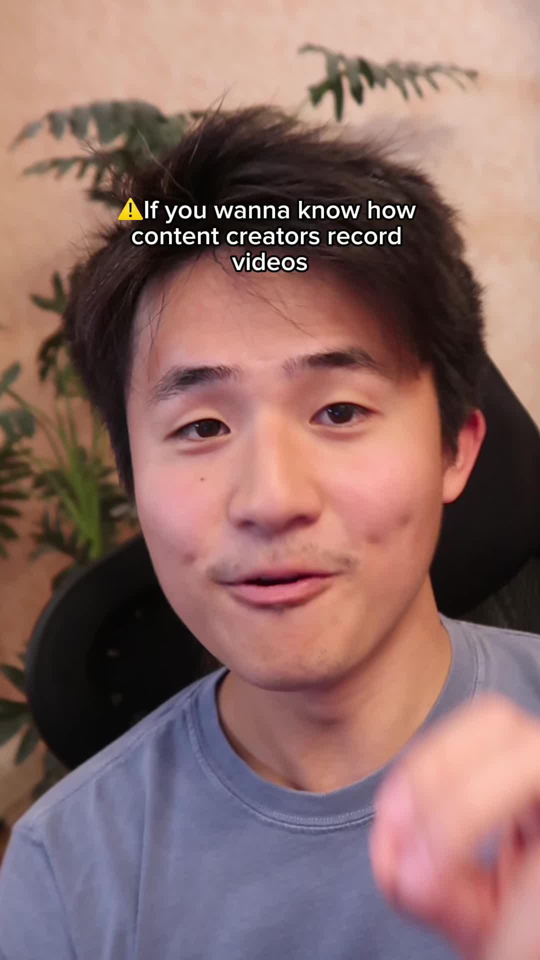 Record Video While Reading Script with Teleprompter!