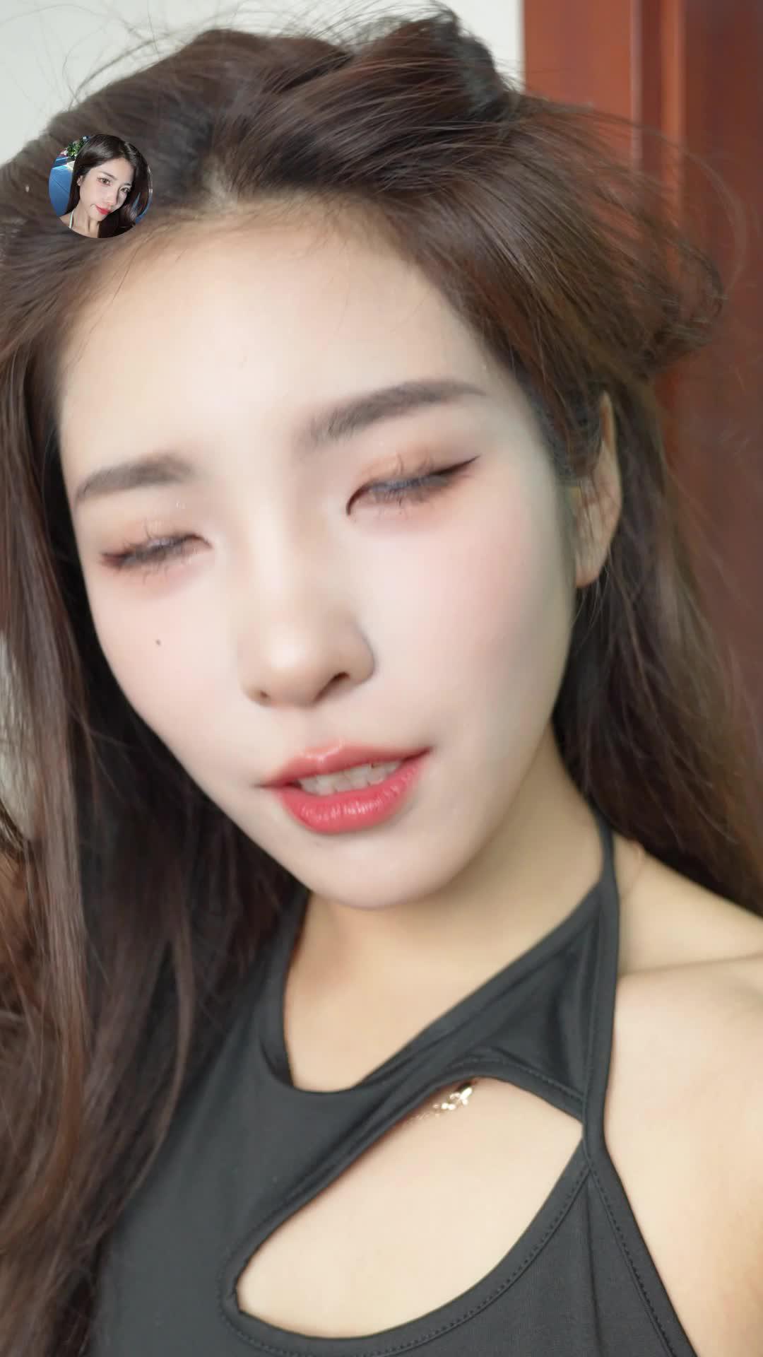 Veeka-chơi vui với bạn mới