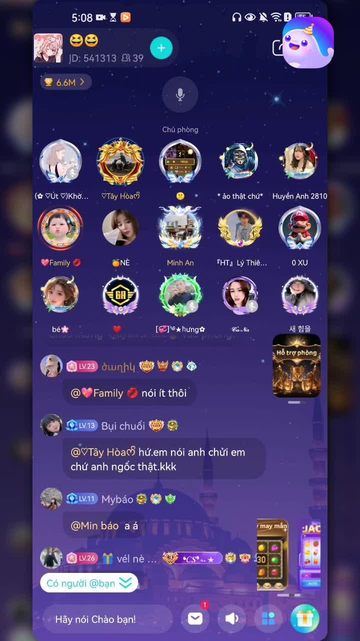 Phòng chat thoại 24 giờ