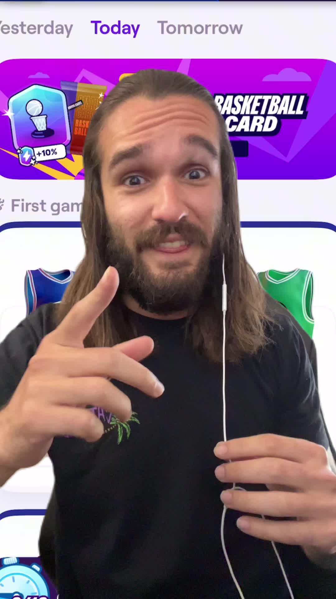 Hoops fans! Predict the biggest basketball games for free!