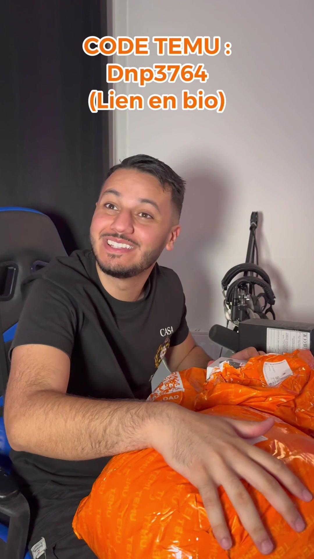 Le daron en pétard 🤣🎉🔍code dpn3764 pour des articles à 0€ dans la barre de recherche #temu en cliquant sur le 🔗 en bi0 (nouvelles utilisateurs seulement) 🤗