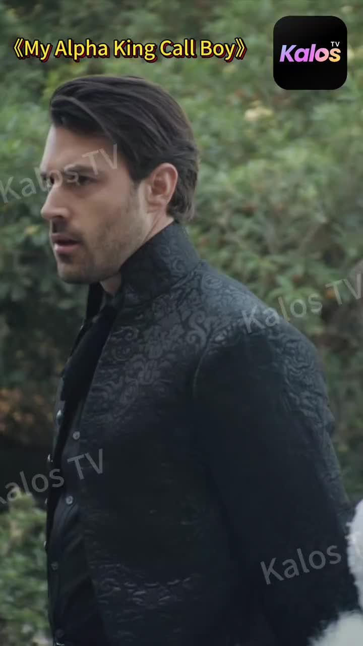 Two hours before my wedding, I found my fiancé exercising his passion vigorously with another woman.