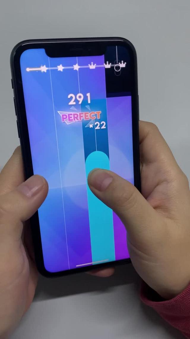 Come and enjoy the rhythmic music!