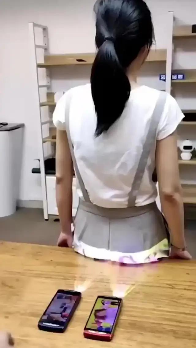 Share Your Phone Screen With Your Friend