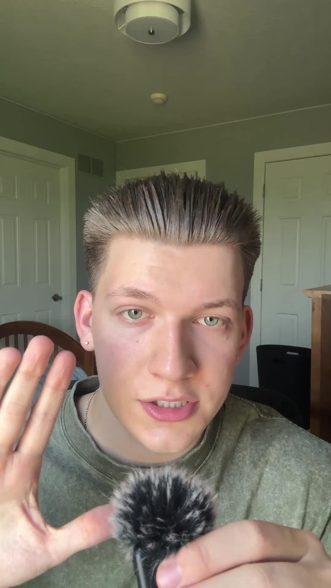 Refresh your feed with realness. Download and get in on it.