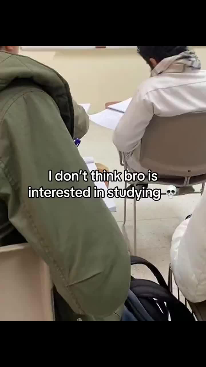 Answer.ai is available 24/7 to answer any questions and difficulties you encounter in your study.