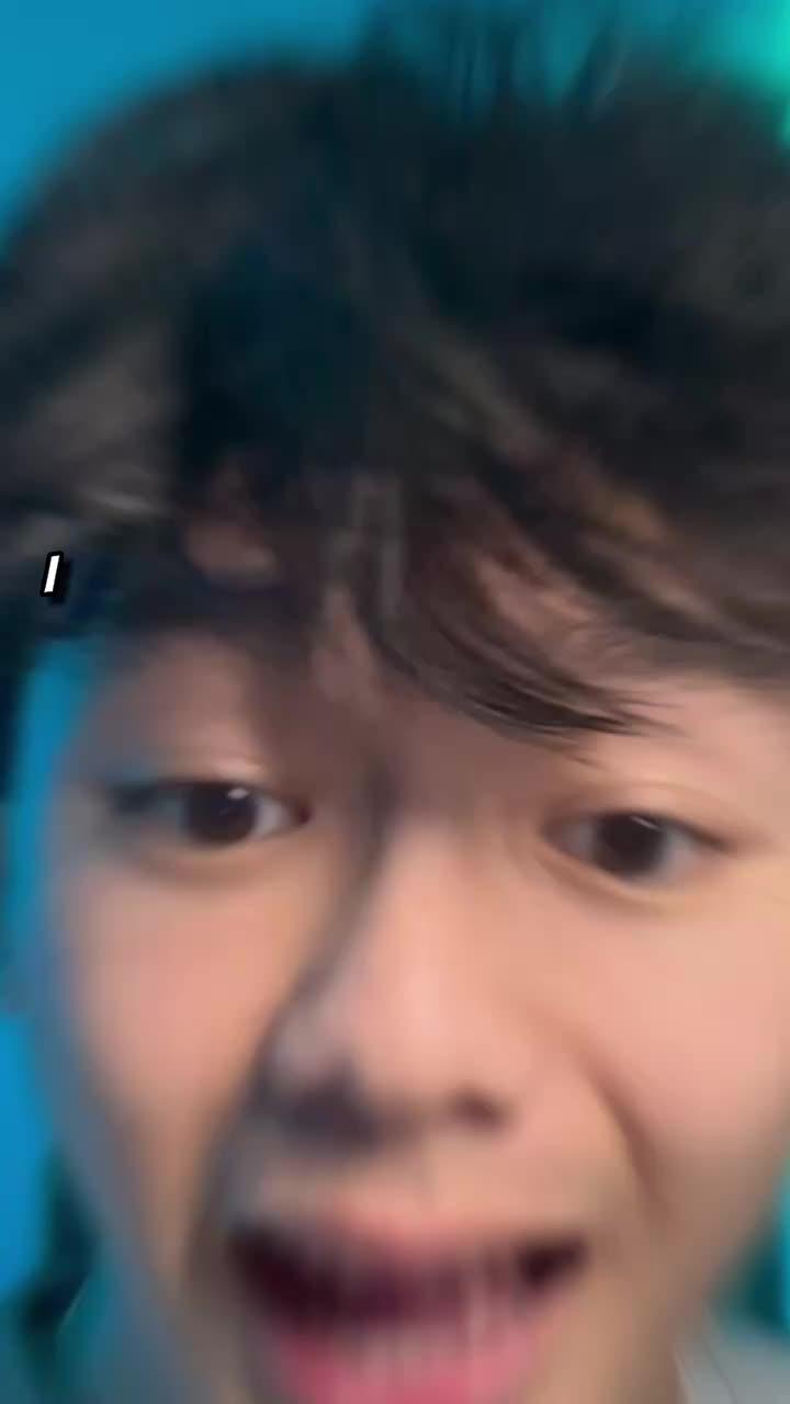 Destroy the overwhelming zombie hordes！