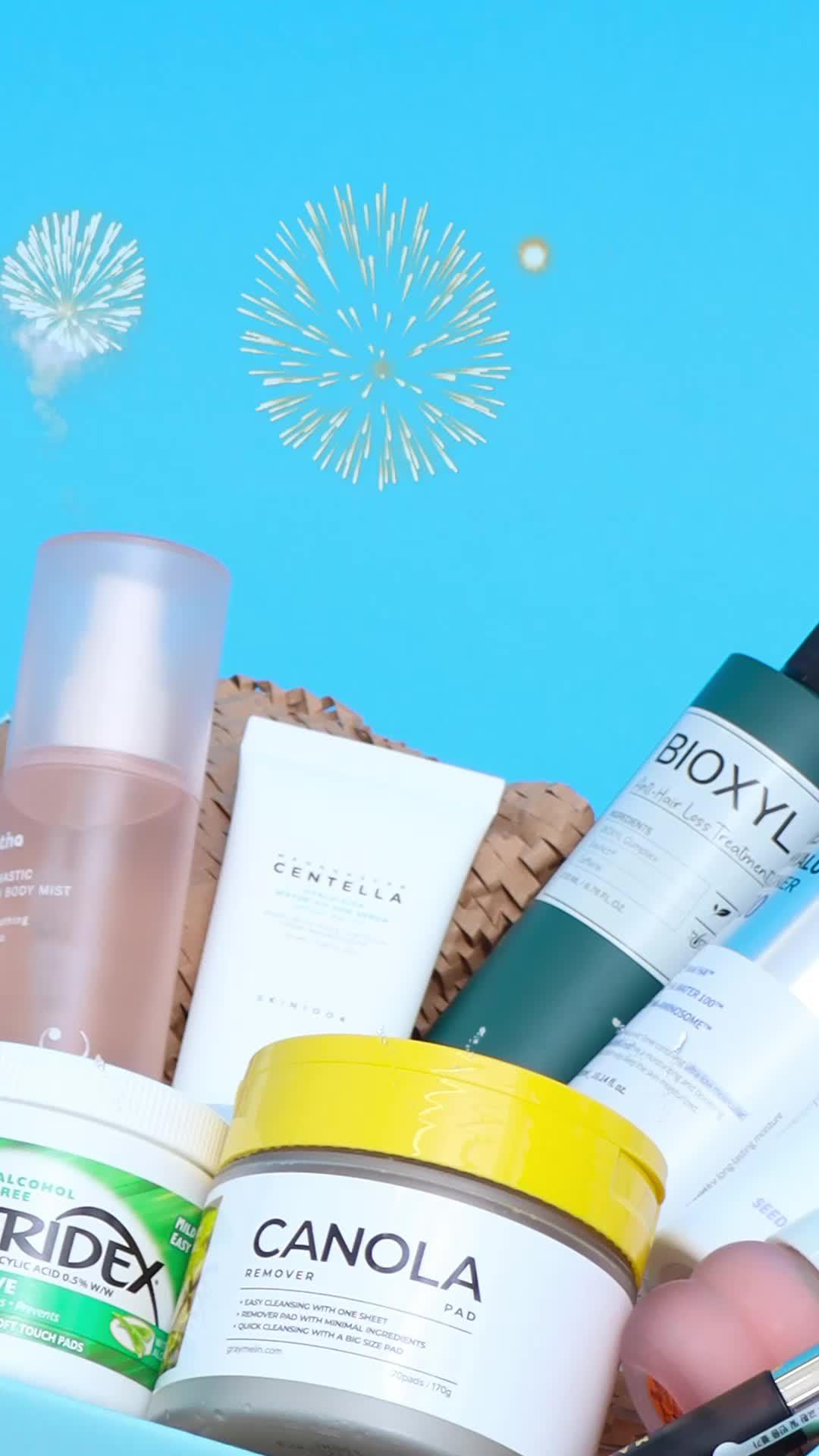 25만원 상당 화장품이 가득한 선물박스 받으실 분?♥︎ 화해 어워드템들로 꾹꾹 눌러담아 준비했어요♥︎