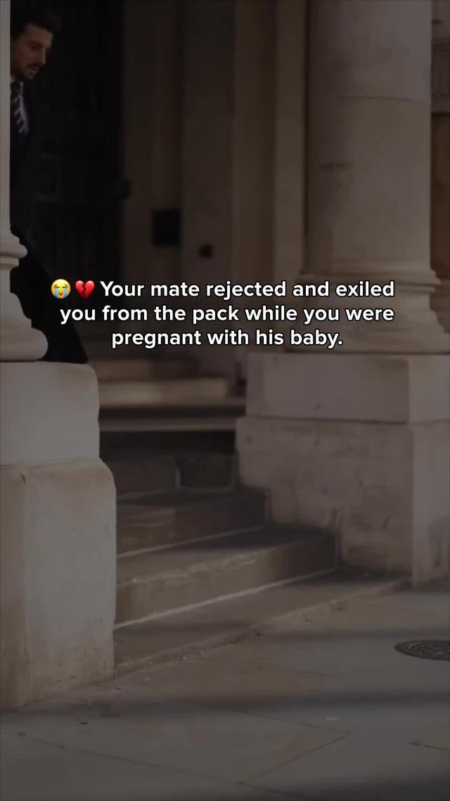 Dive into steamy romance novels, exclusively on FictionMe