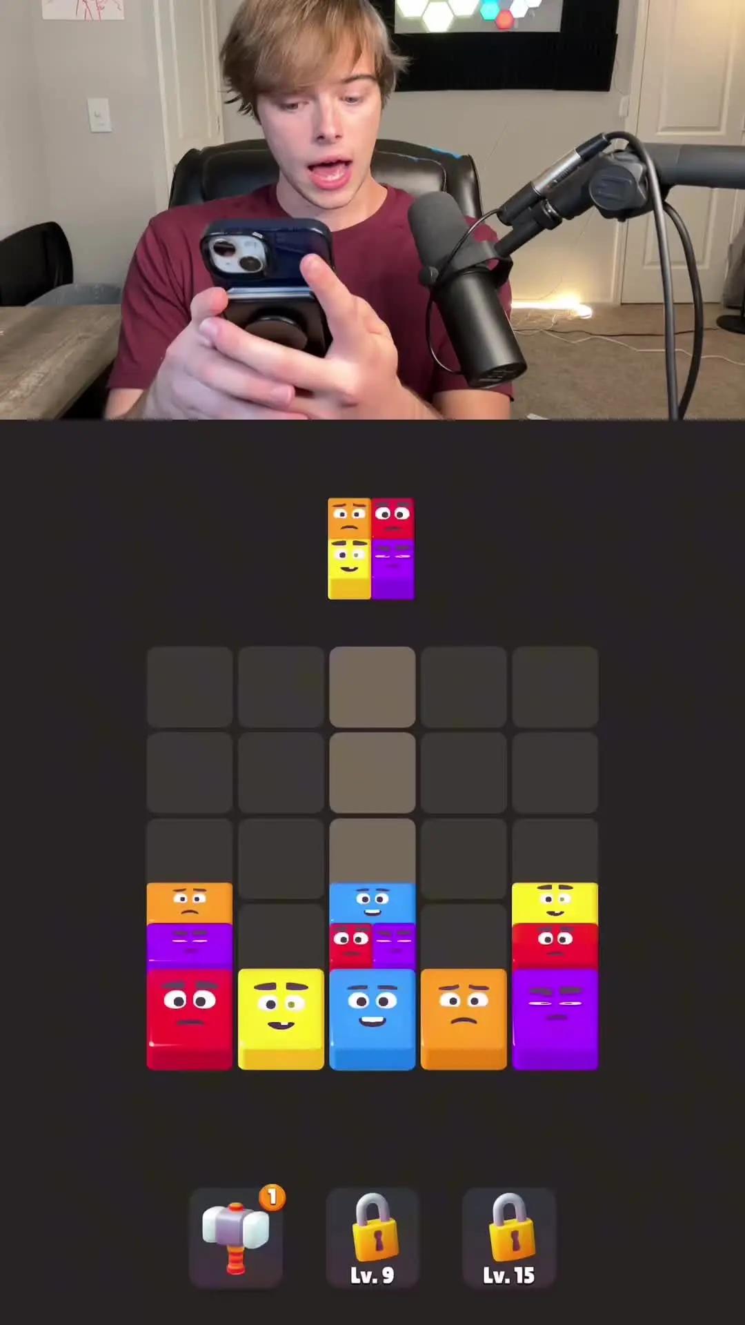 Drop jelly blocks, and merge with others!