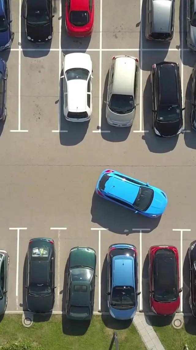 Save an average of $828 a year shopping for car insurance through Experian®.