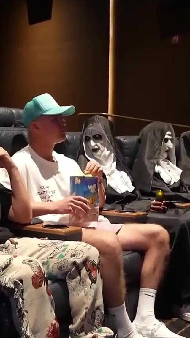 📣Let’s go to sea together! Create a charming cruise⛴