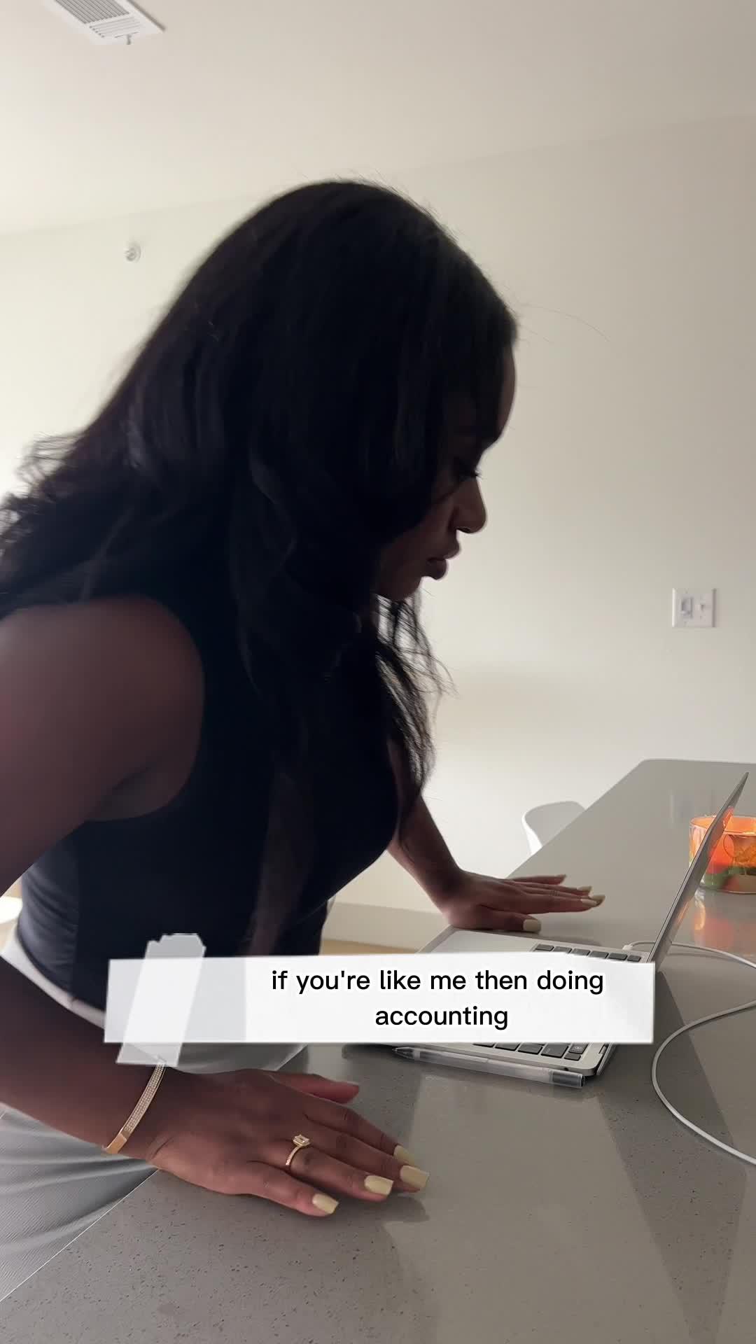 Save $5,000 on your taxes! Real-time 1099 tax views.