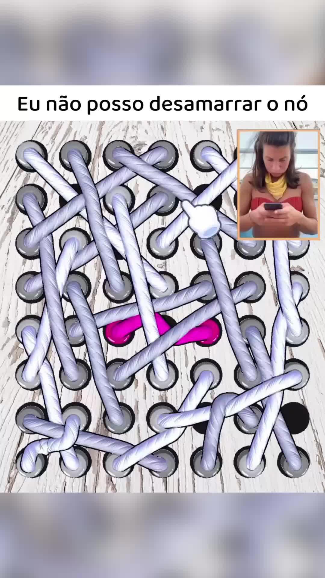 Jogue Twisted Tangle