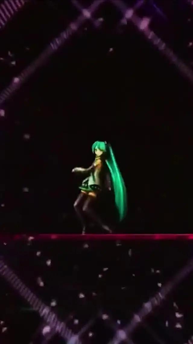 Massive clothing combinations to choose and enjoy!