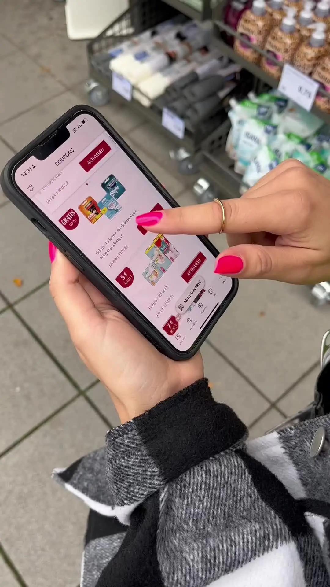 So easy löst ihr eure App Coupons ein und spart bares Geld 🤙 #MeinRossmann #RossmannApp 