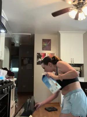 See result in 2 weeks. Use Eato to track your meals, hit your weight goals, and stay motivated.