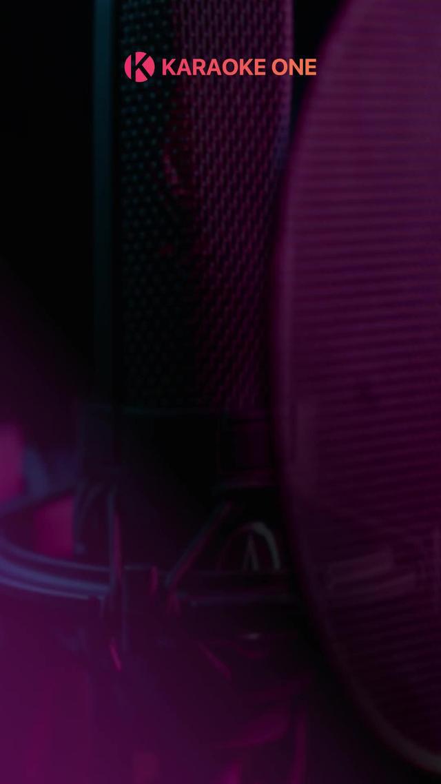 Canta col CYBER MONDAY