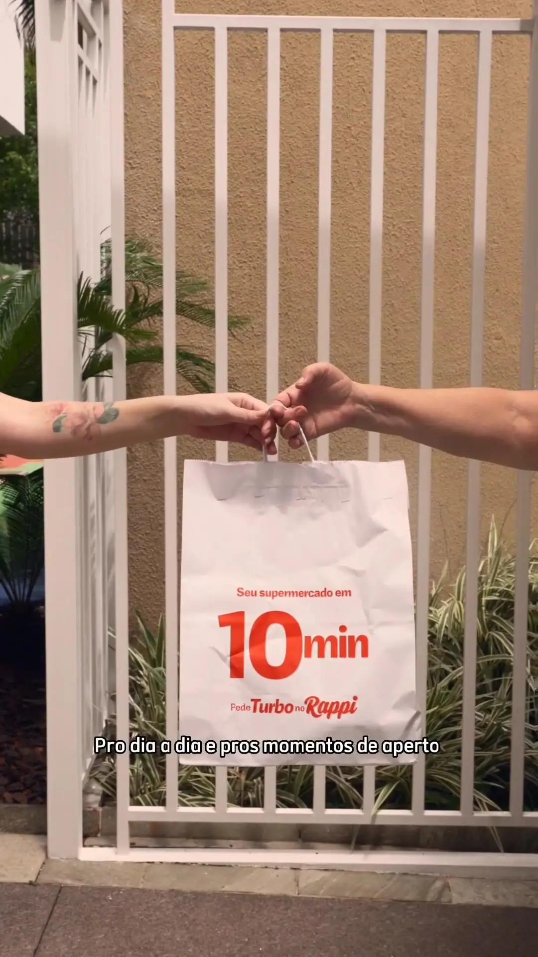 Ah, o perrengue pré viagem… quem nunca? Mas com a ajuda do Turbo, você resolve tudo antes mesmo de fechar as malas! #viagem #rappi #turbo @rairaventurieri 