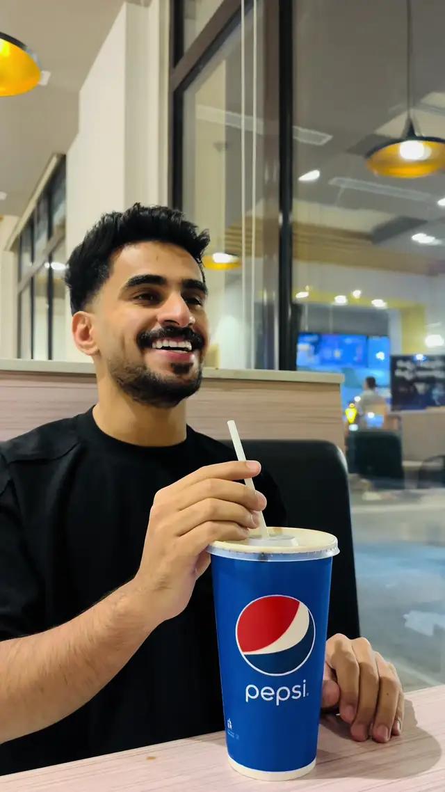 في كورة في بيبسي 🤩 وتبي تحضر نهائي دوري أبطال أوروبا ركز معي ✅     #تطبيق_جوي #بيبسى #خليك_متعطش #في_كورة_في_بيبسى​​ اعلان #ThirstyForMore #Pepsi #JOYLoyaltyApp #EASports @Pepsi Saudi Arabiaa 