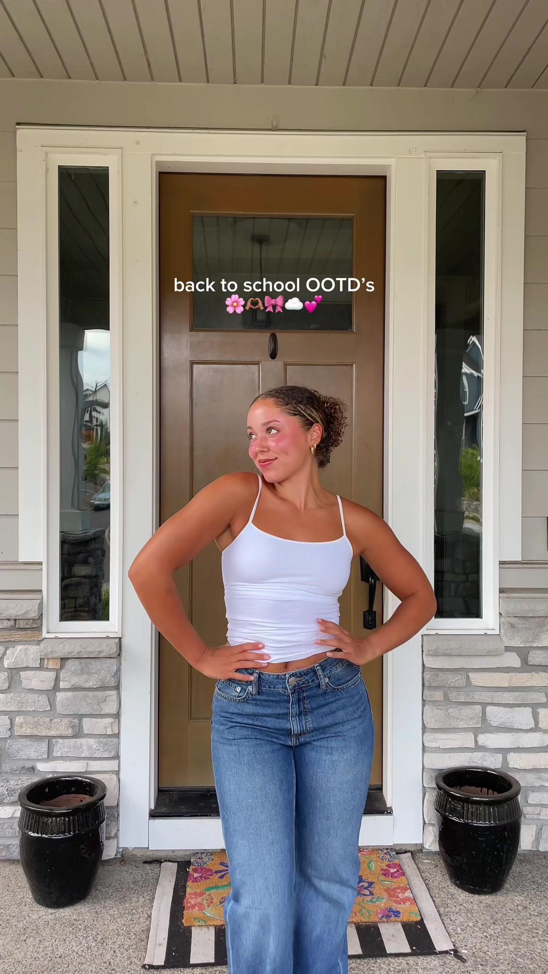 These fits are giving ✨ It Girl ✨on campus  #AeroForAll @alana molden