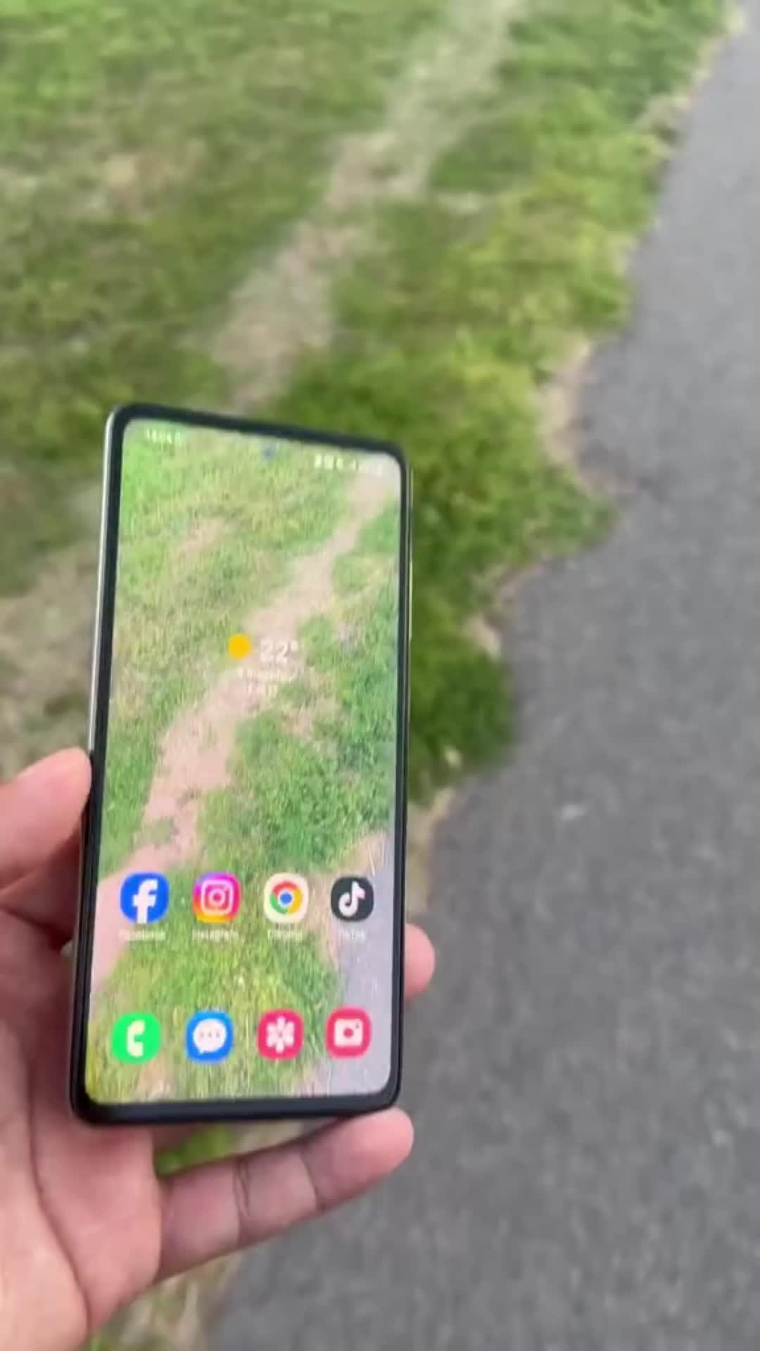 Transform Your Screen with Transparent Wallpaper