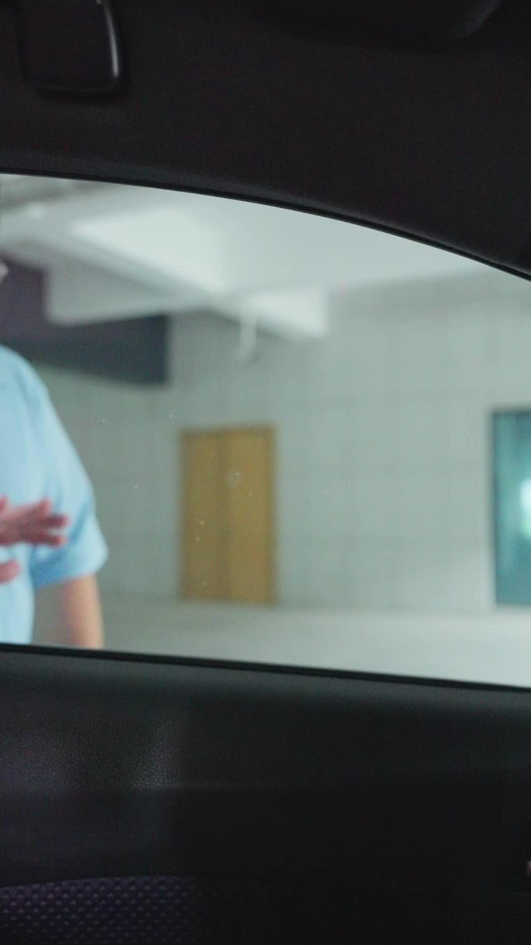 ¿Smartwatch con múñtiples funciones, con un diseño único y a un precio de risa? Lo podrás encontrar solo en temu #fyp #parati #promo #smartwatch #relojinteligente #cosasviralesdetiktok #mejorcompra #inteligencia